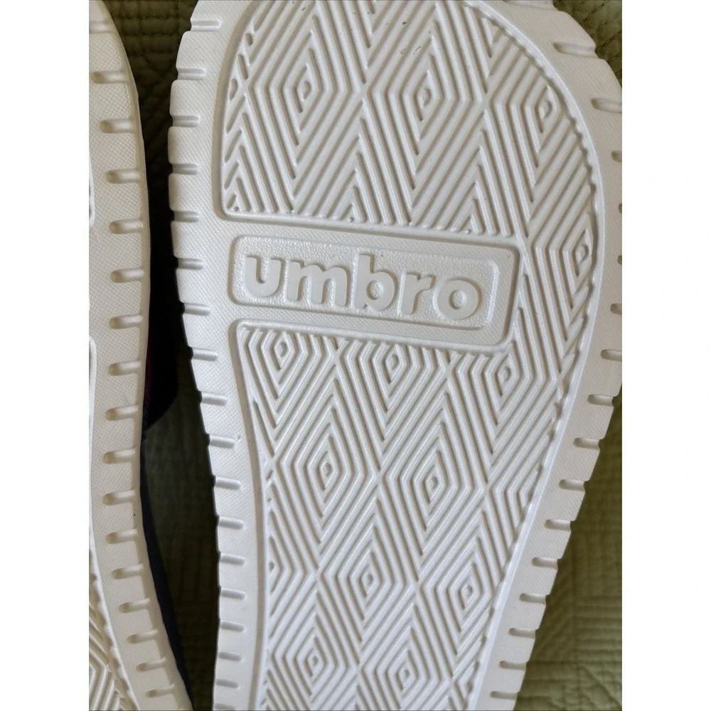 Umbro Rubber Foam Slides Mens 7 Blue/red Piping SUPER COMFORTABLE!